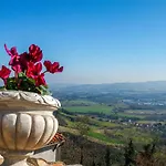 Amazing In Holiday home *