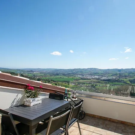 Amazing In Belvedere Fogliense