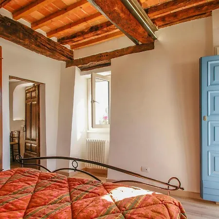 Amazing In Belvedere Fogliense